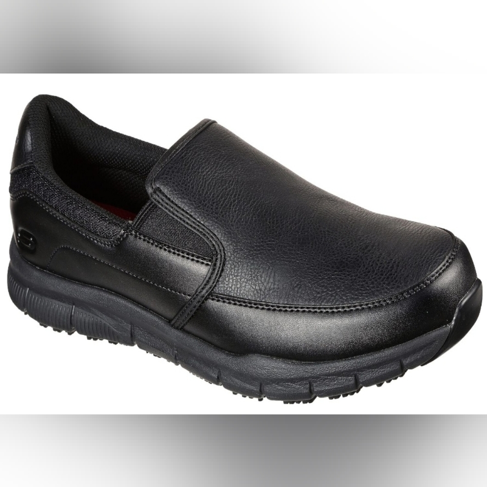 Mens slip resistant sketcher shoes size 12